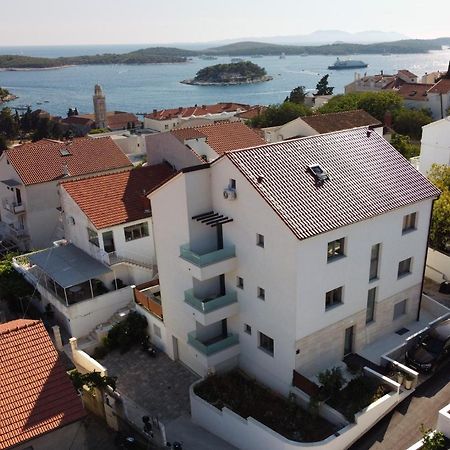 חוואר Marisa Apartments Hvar III מראה חיצוני תמונה