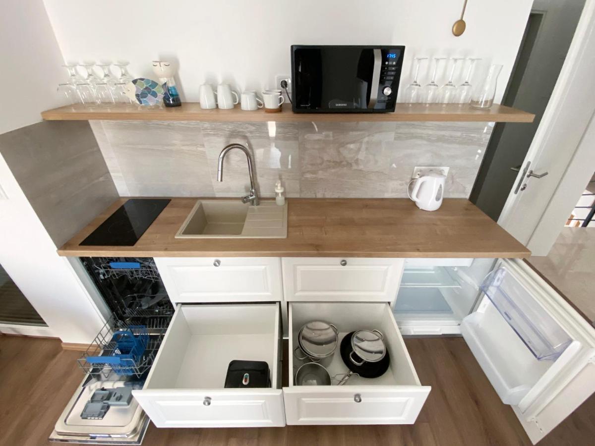 חוואר Marisa Apartments Hvar III מראה חיצוני תמונה